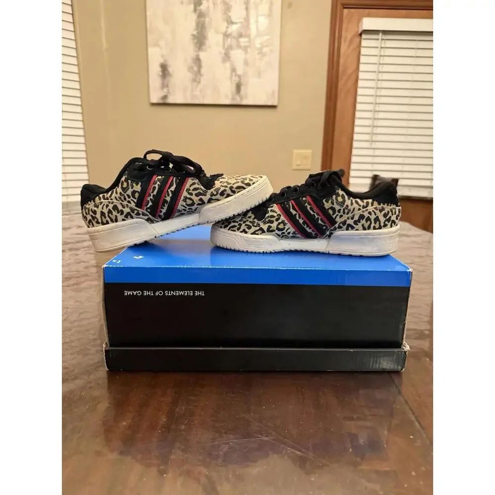 Adidas Rivalry Low Leopard Print Women’s Size 6.5 Tennis Shoes EF6434 - Picture 2 of 8